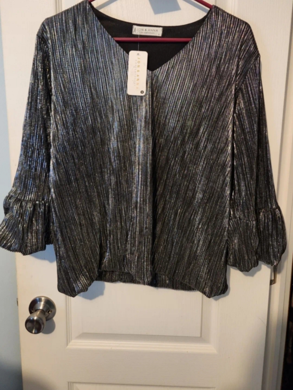 NWT JON & ANNA SIZE SMALL Metallic Black Pleated V-Neck Women's Top